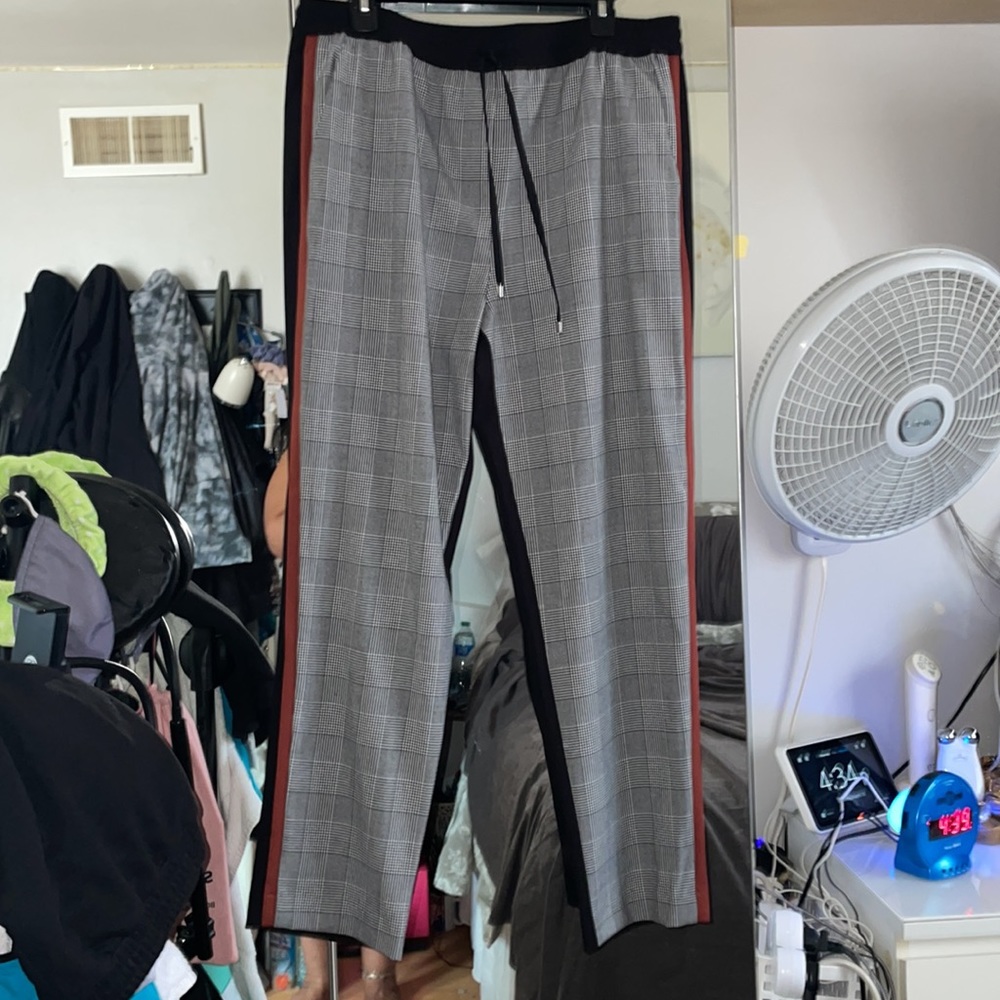 DKNY Plaid Pants NWT Size Large